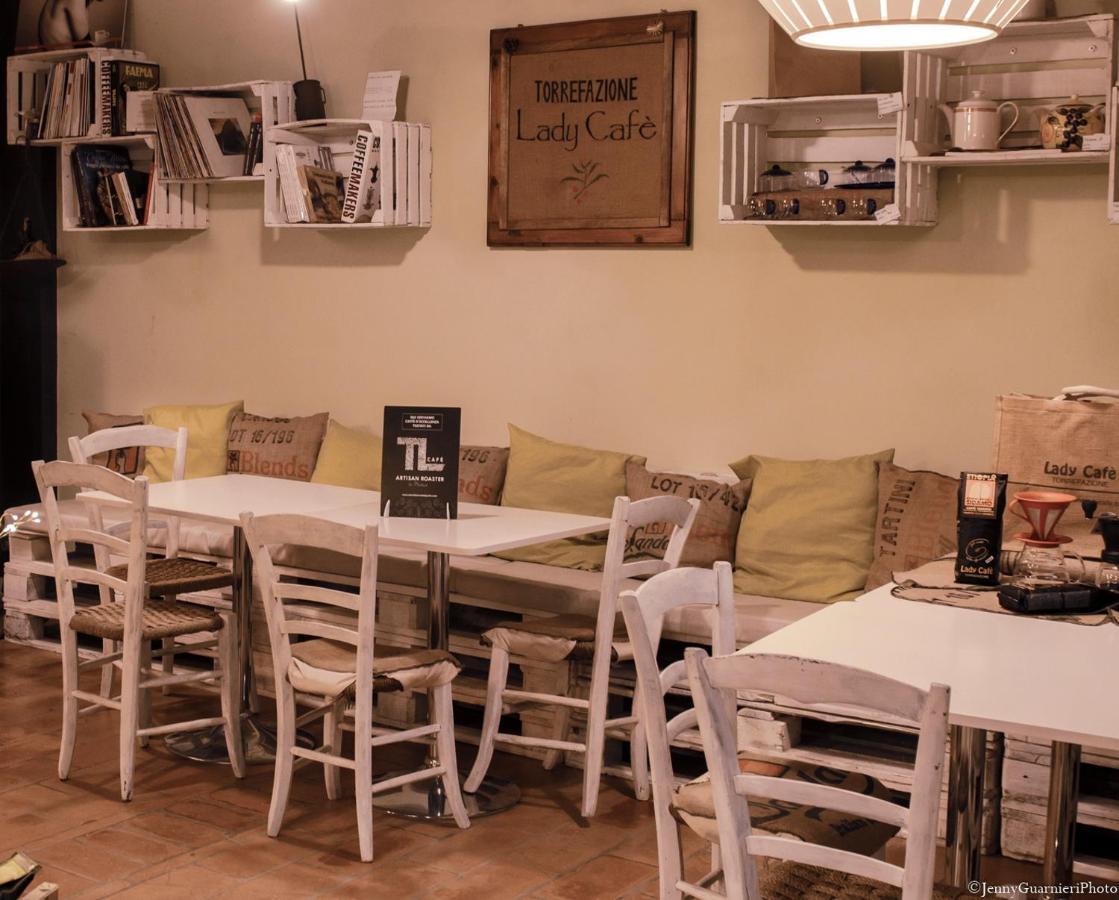 Отель Tlcafe Hospitality San Secondo Parmense Экстерьер фото